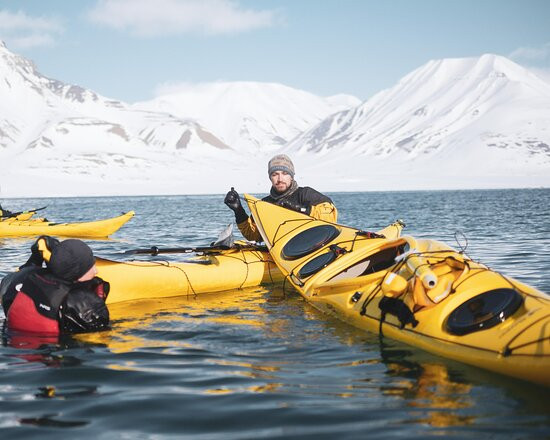 Svalbard Kayak-朗伊尔城必去景点