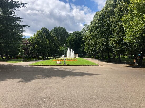 Parque Quevedo Leon景点图片