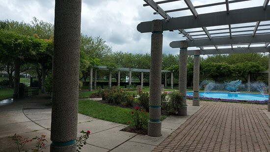 The Lucille E. Andersen Memorial Garden景点图片