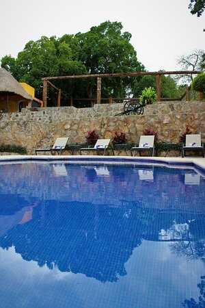 Hotel Rinconada Del Convento-泳池