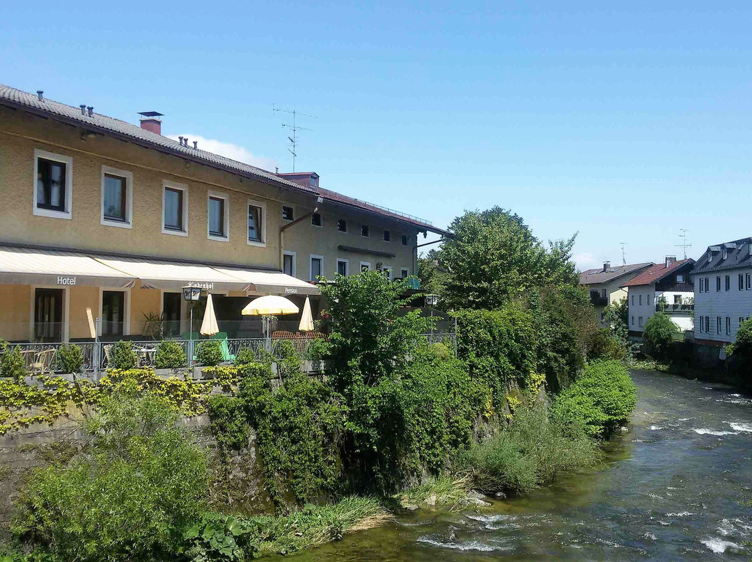 基姆湖畔普林酒店住宿-灵登霍夫潘森酒店