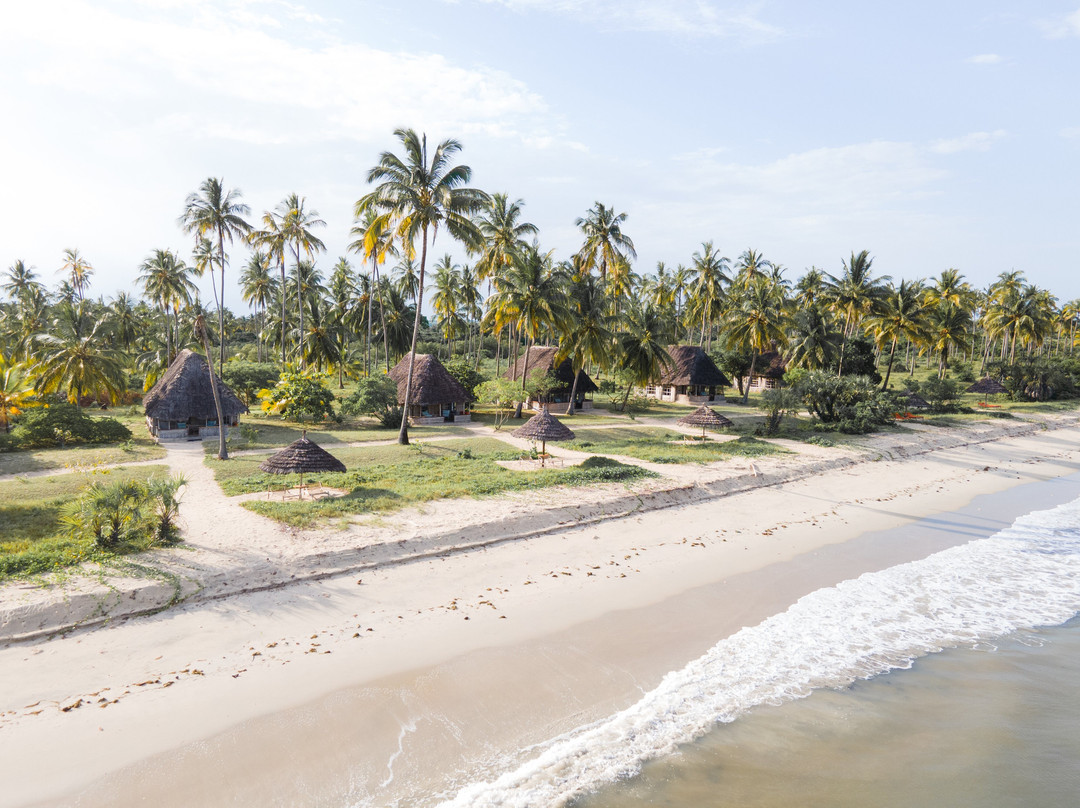 Emayani Beach Lodge