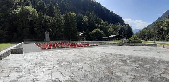 Nécropole Nationale des Glières景点图片