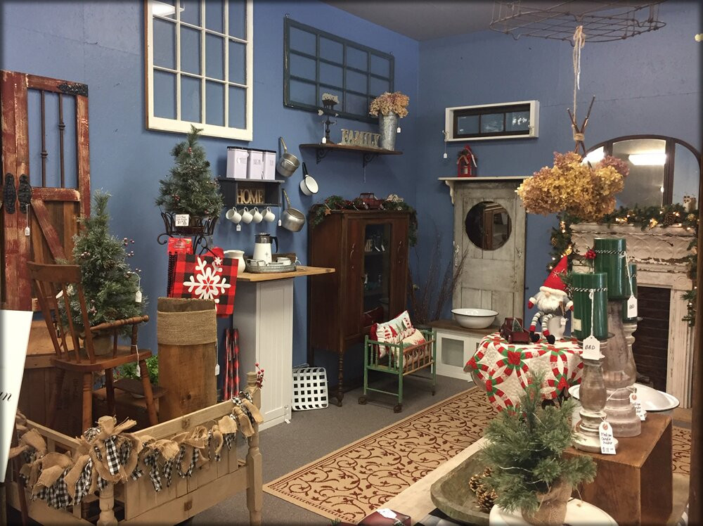 The Shoppes At Johnny Appleseed