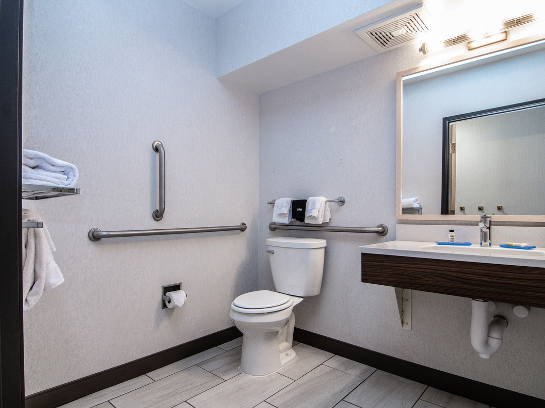 Holiday Inn Express & Suites Kalispell主图