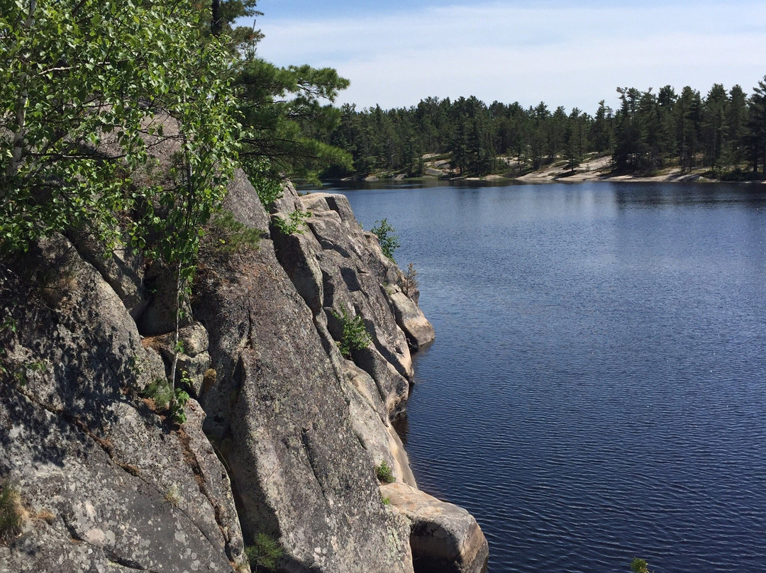 Grundy Lake Provincial Park景点图片