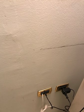 白宫公寓酒店主图