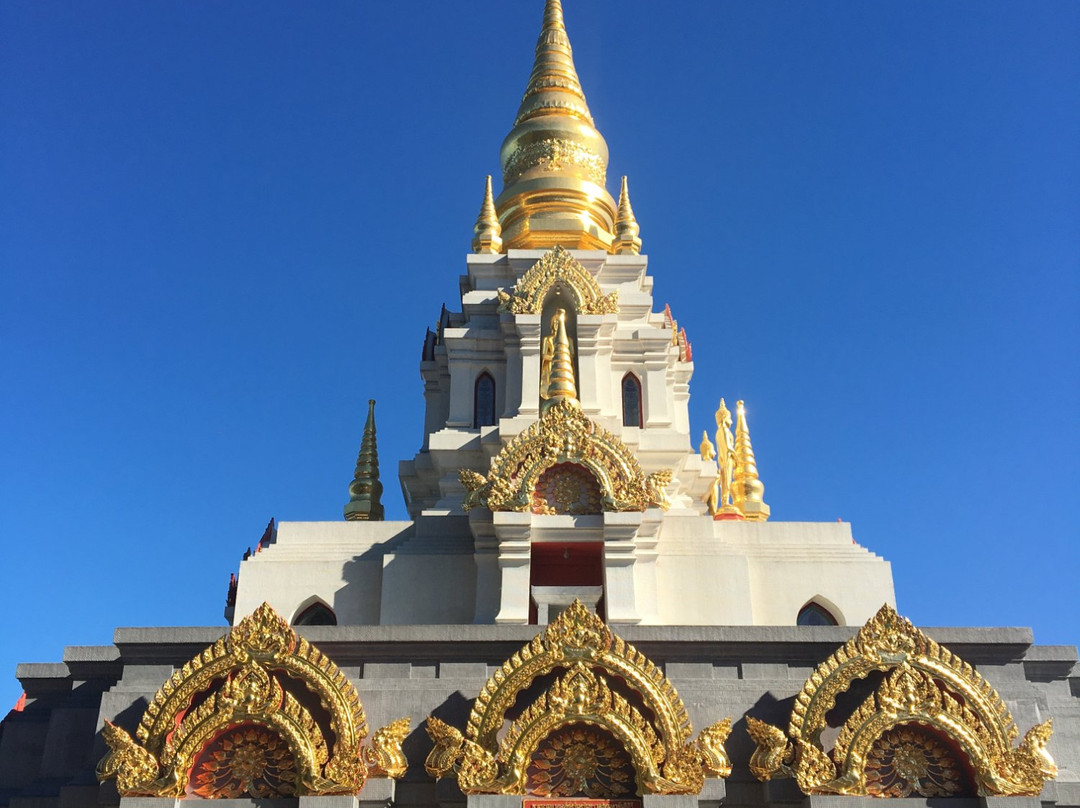 Sinakarintra Stit Mahasantikhiri Pagoda