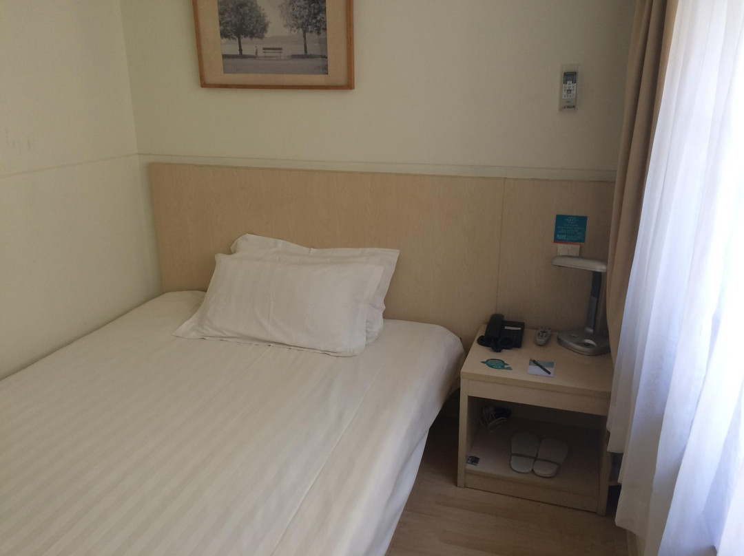 莫泰酒店-上海四平路海伦路地铁站店主图