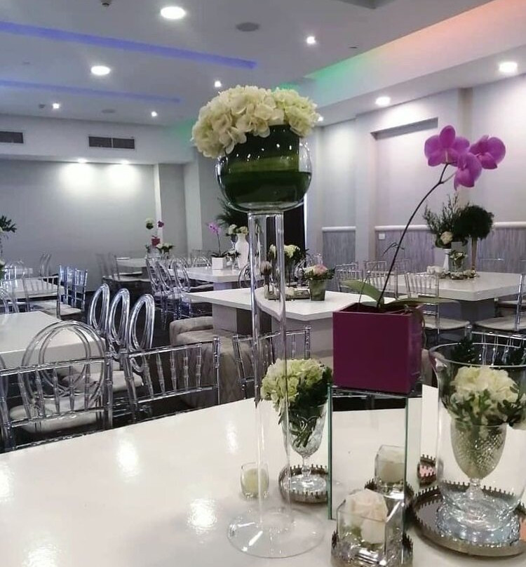 阿塔米拉村套房酒店主图