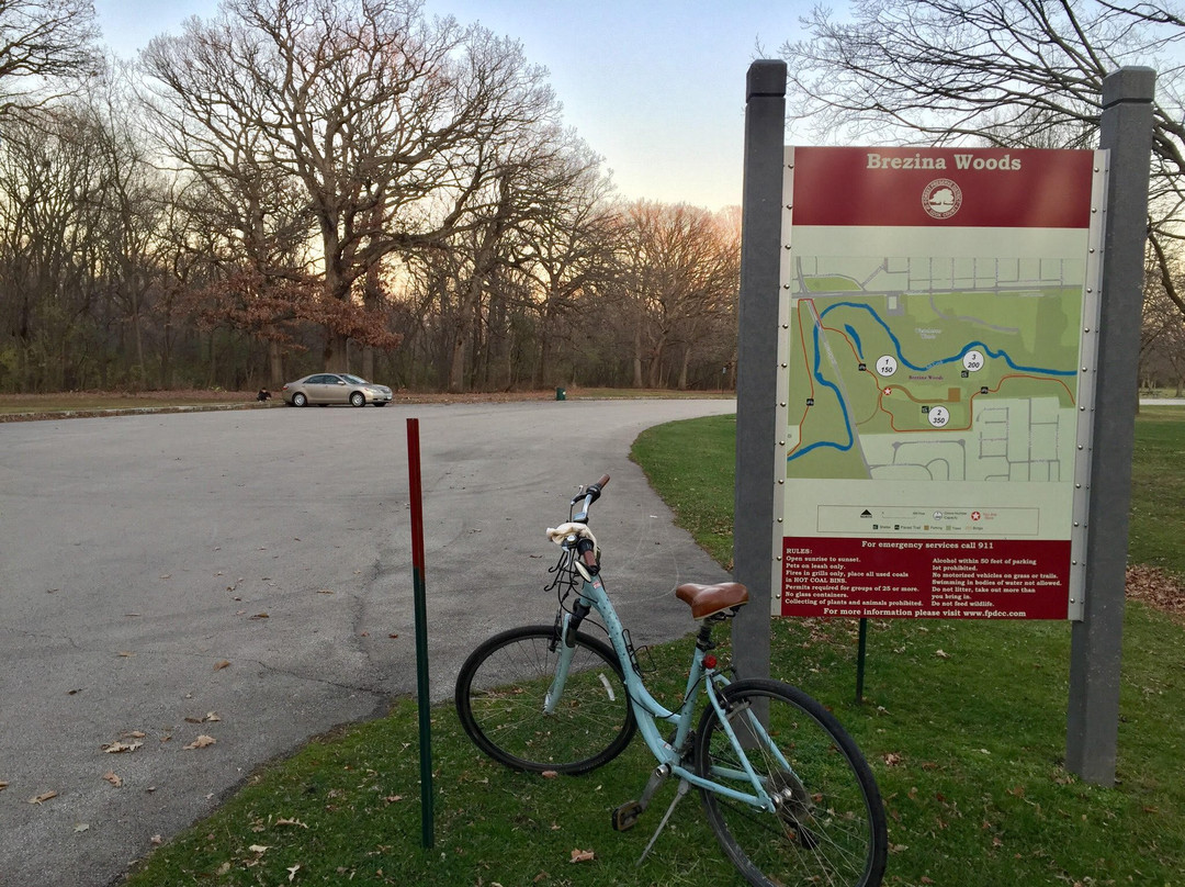 Brezina Woods Park and Preserve-拉格兰奇必去景点