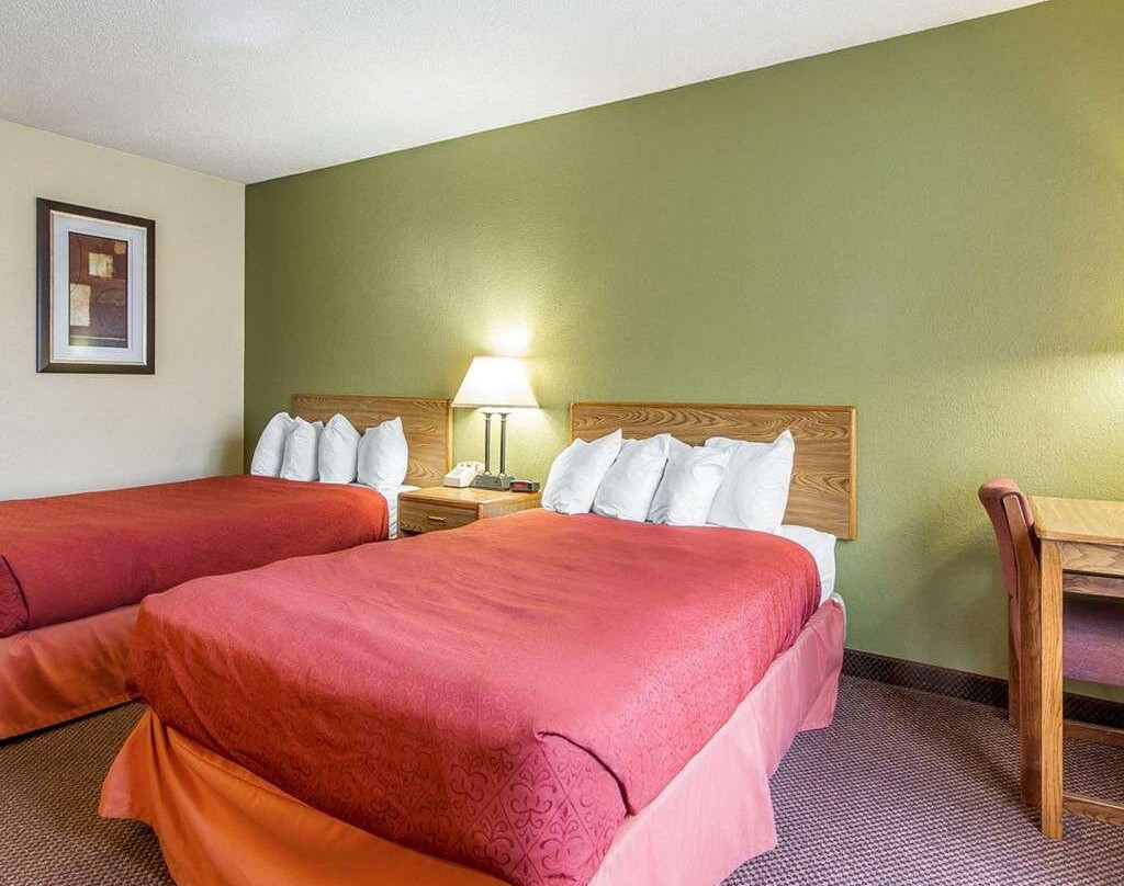 AmericInn by Wyndham Reedsburg主图