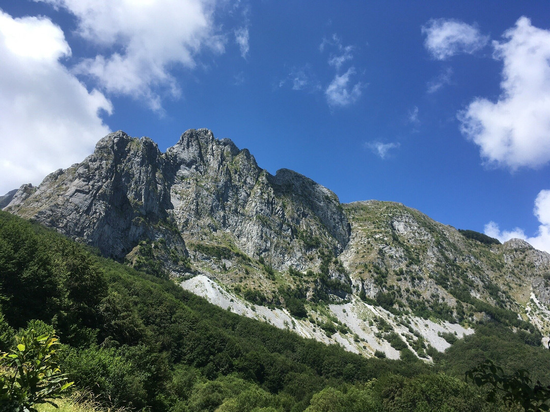 Oasi di Campocatino-Vagli Sotto必去景点