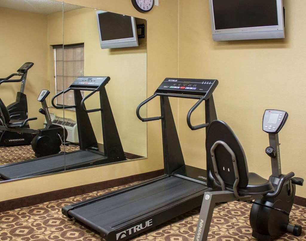 Comfort Inn & Suites Trussville I-59 Exit 141主图