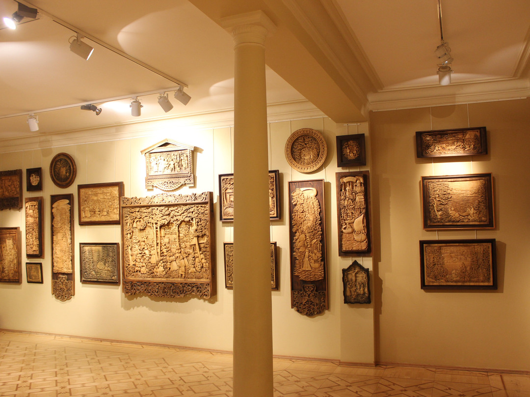 Cultural Exhibition Center of Gogolev景点图片