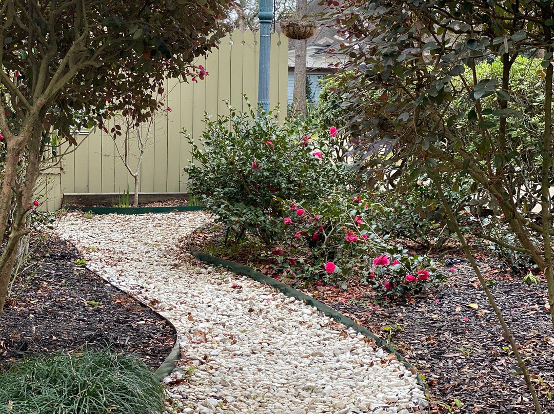 Devereaux Shields House主图