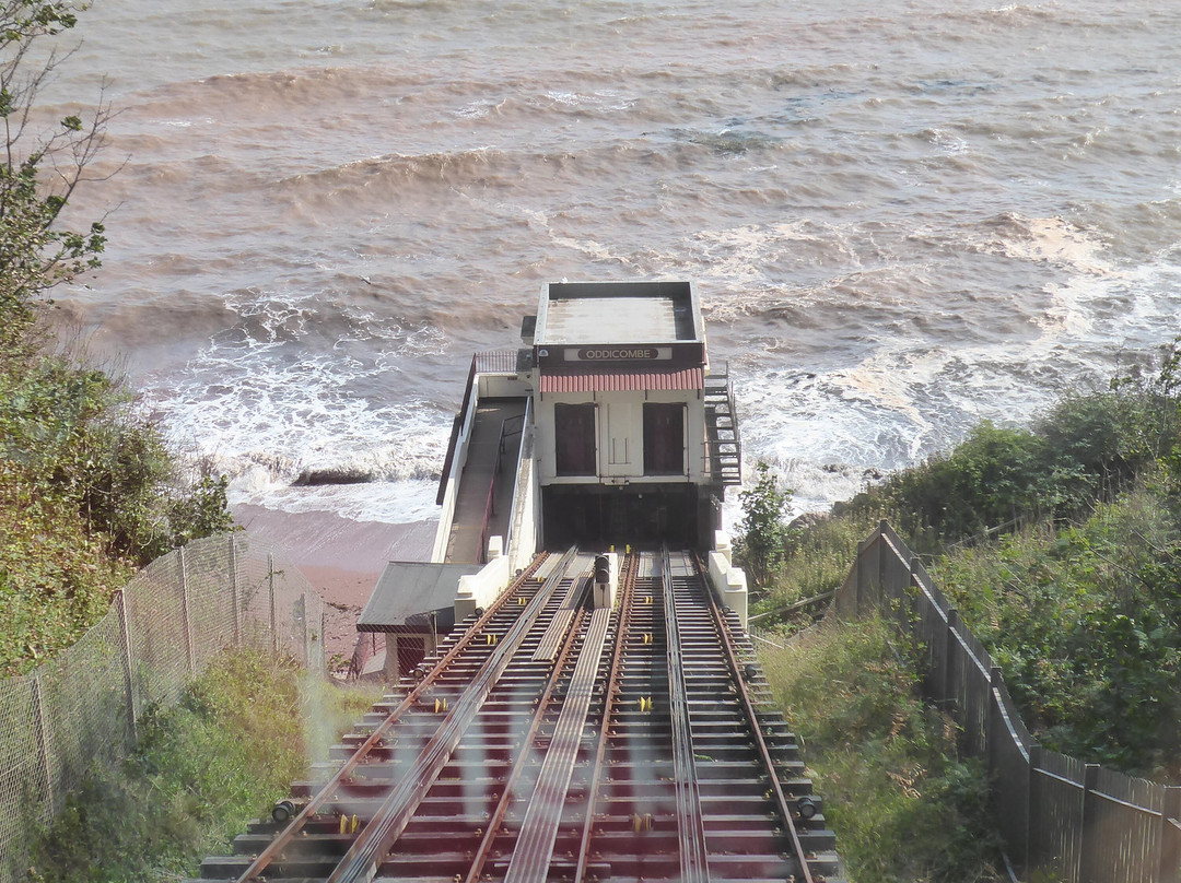 Babbacombe Cliff Railway景点图片