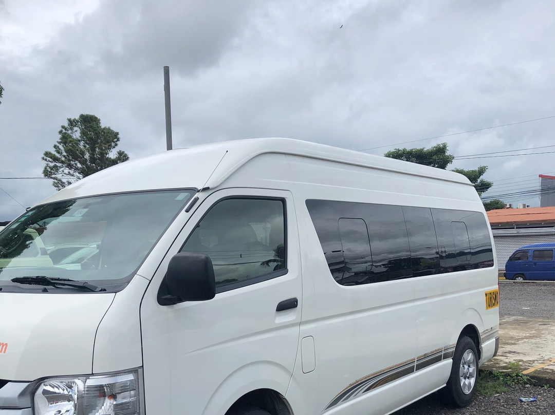 Happy Rides-瓜纳卡斯特省必去景点