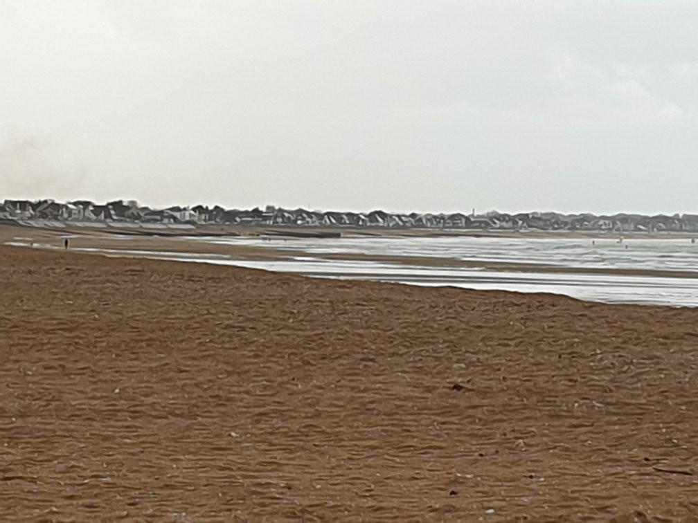 Ouistreham Beach景点图片