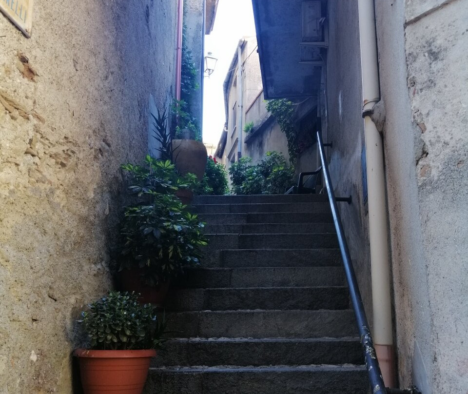 Centro Storico Di Stilo景点图片