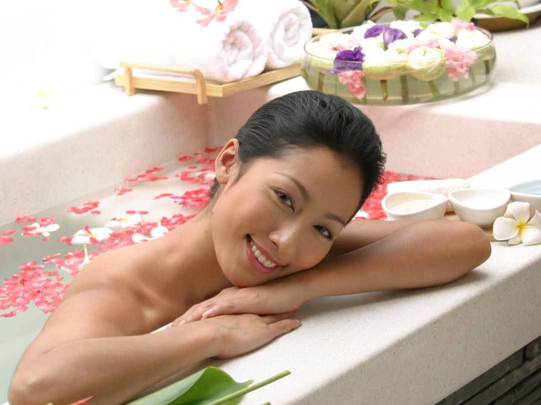Samutra Spa & Salon-春武里府必去景点