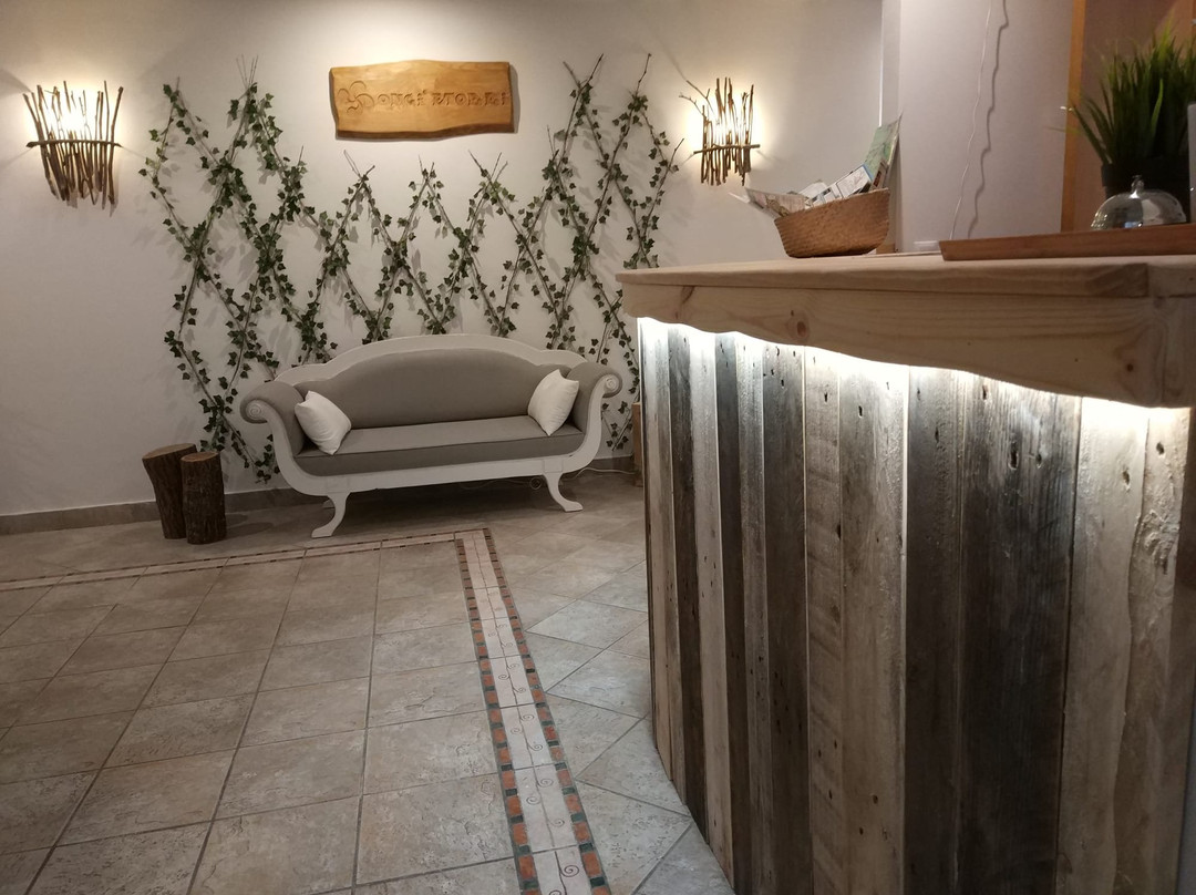 Hostal Jai Alai主图