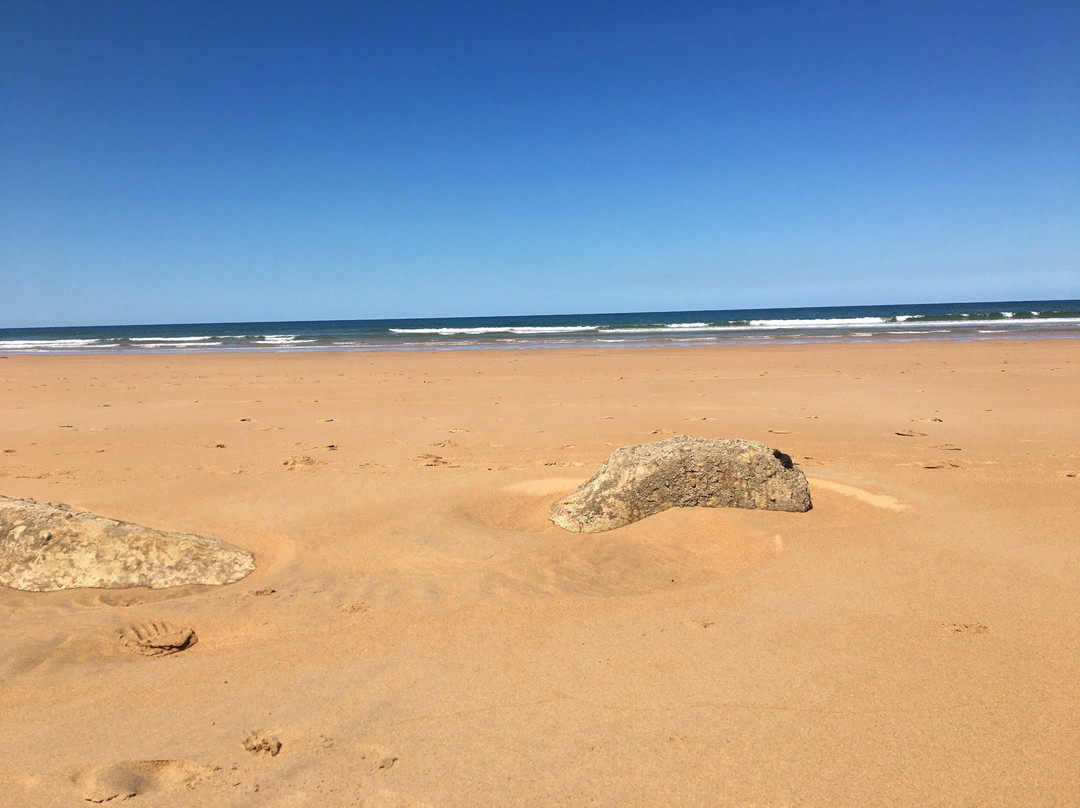 Playa De Valdearenas景点图片