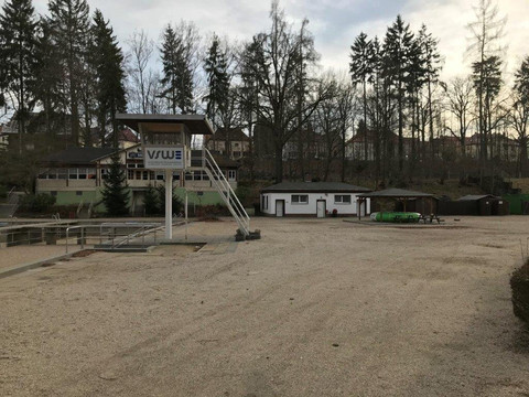 Sahnbad Crimmitschau-Crimmitschau必去景点