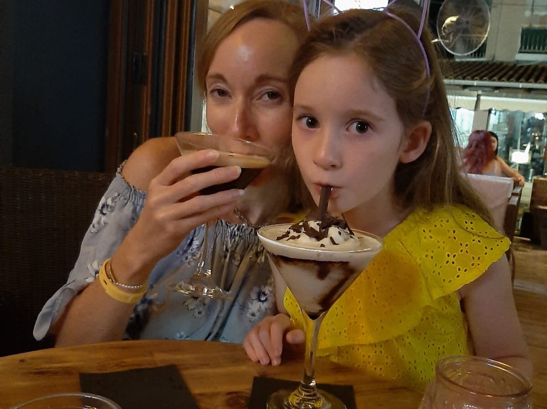 O2 Old School Rock Bar-Gouvia必去景点