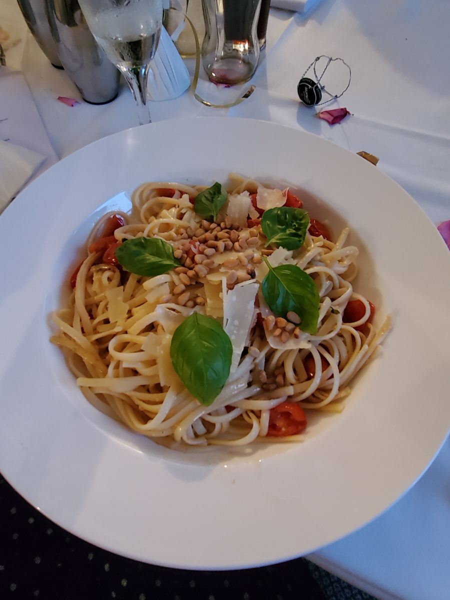新镇别墅酒店-餐饮