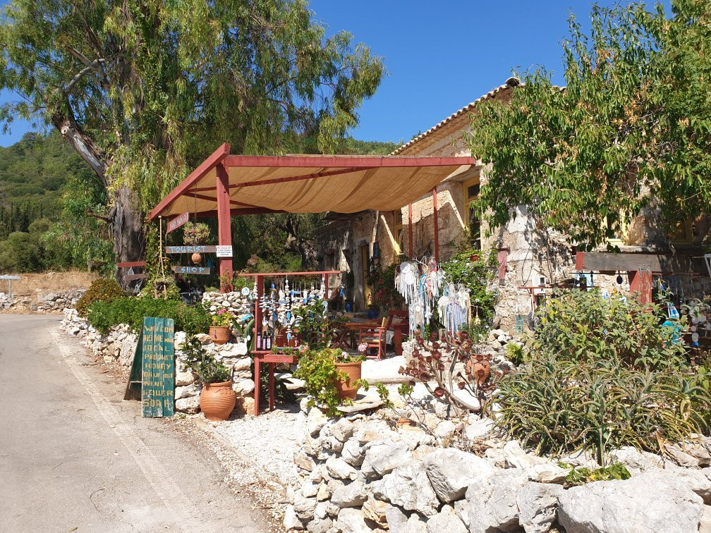 Hand Made Gifts-Korithi必去景点