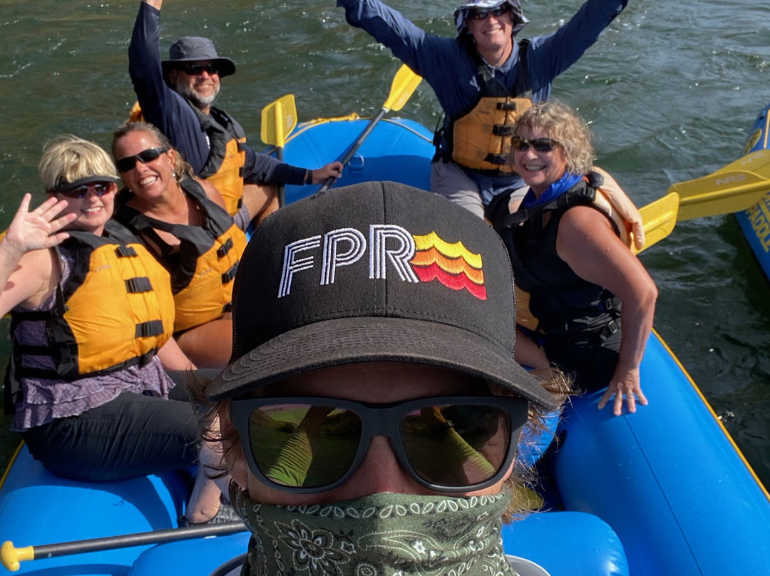 Forward Paddle Rafting Company-Maupin必去景点