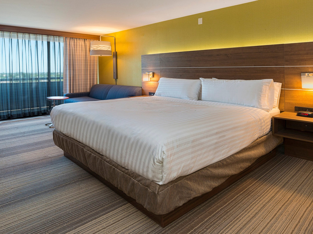 Holiday Inn Express Fullerton - Anaheim By IHG主图