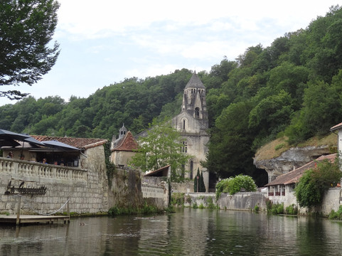 Boat Day Tour - L'Arche de Noe-Brantome en Perigord City必去景点