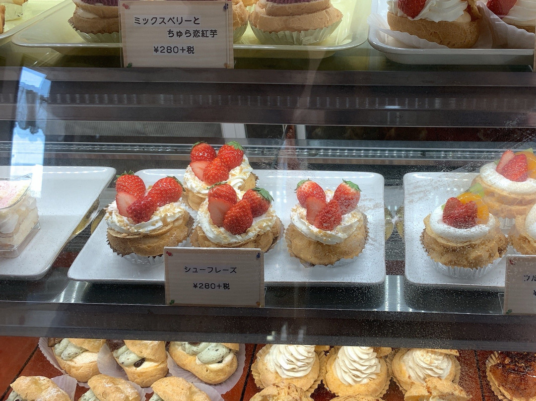 ボンボーヌシュークリーム専門店