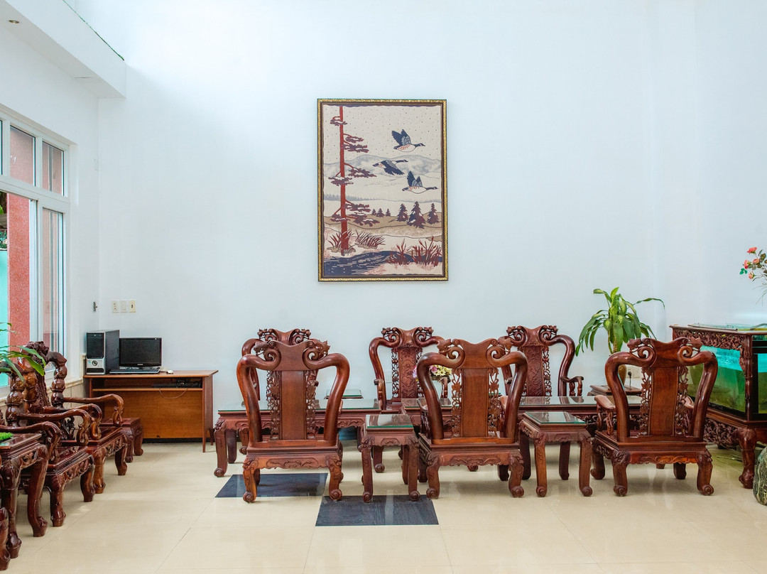 Hoang Van Hotel主图