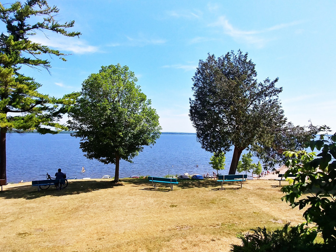 Robert Simpson Park-Arnprior必去景点