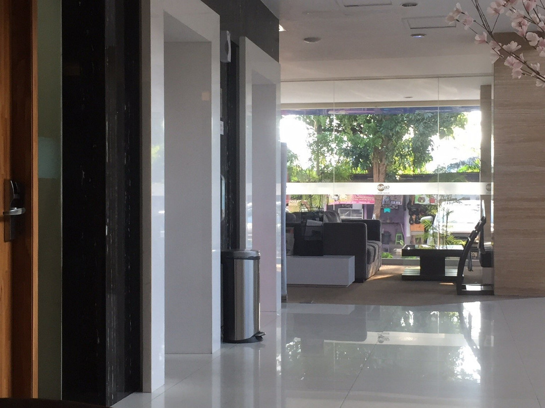 Citihub Hotel @ Kediri主图