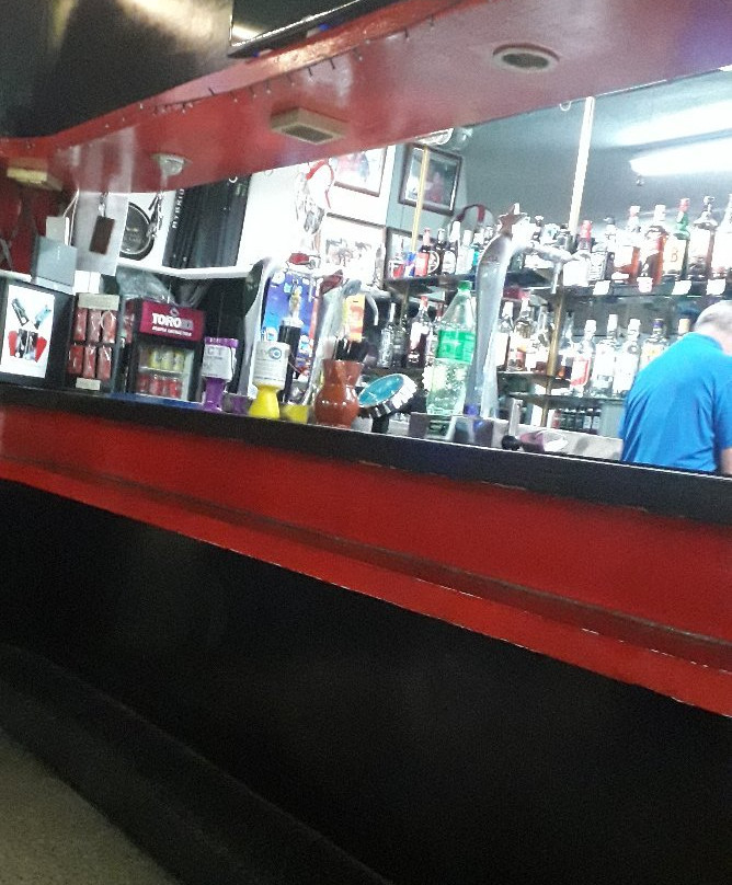 Legends Snooker & Pool Bar-阿罗纳必去景点