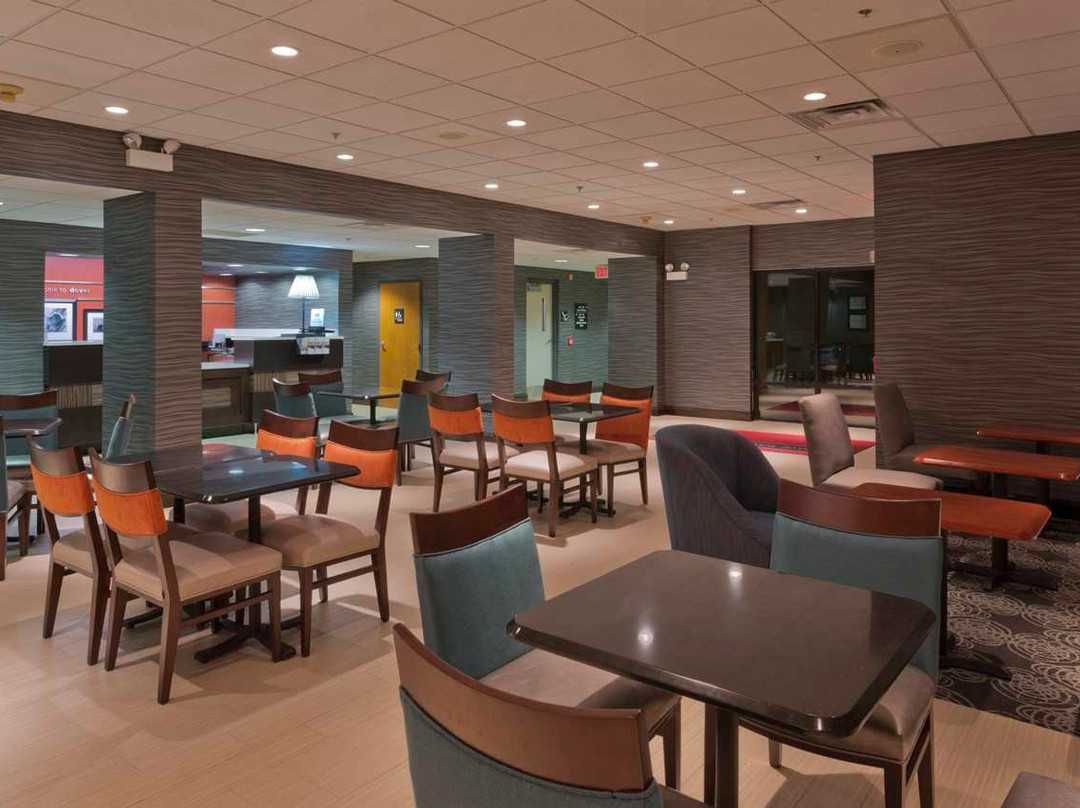 Hampton Inn Dover主图