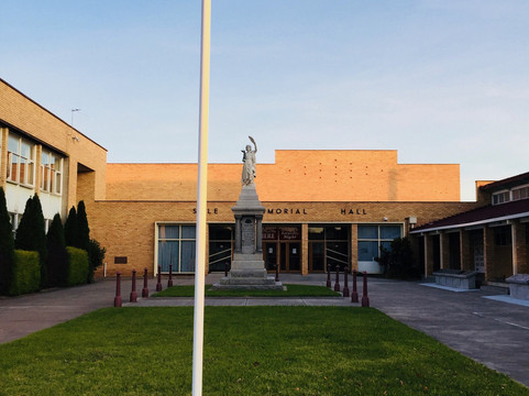 Sale Cenotaph-塞尔必去景点