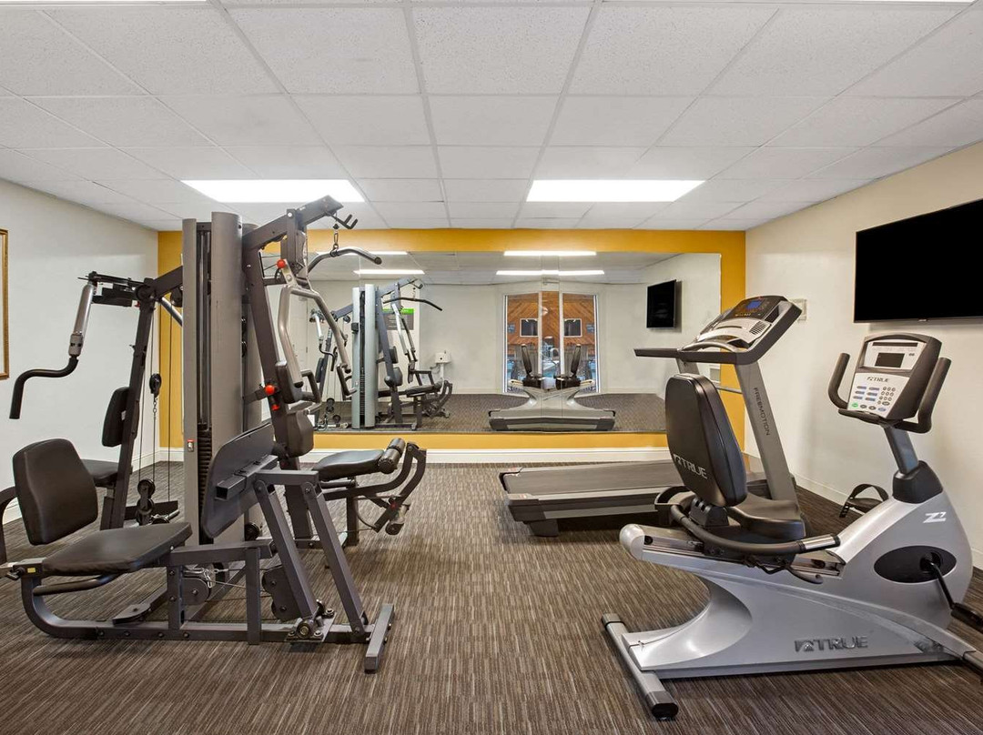 La Quinta Inn & Suites by Wyndham Visalia/Sequoia Gateway主图