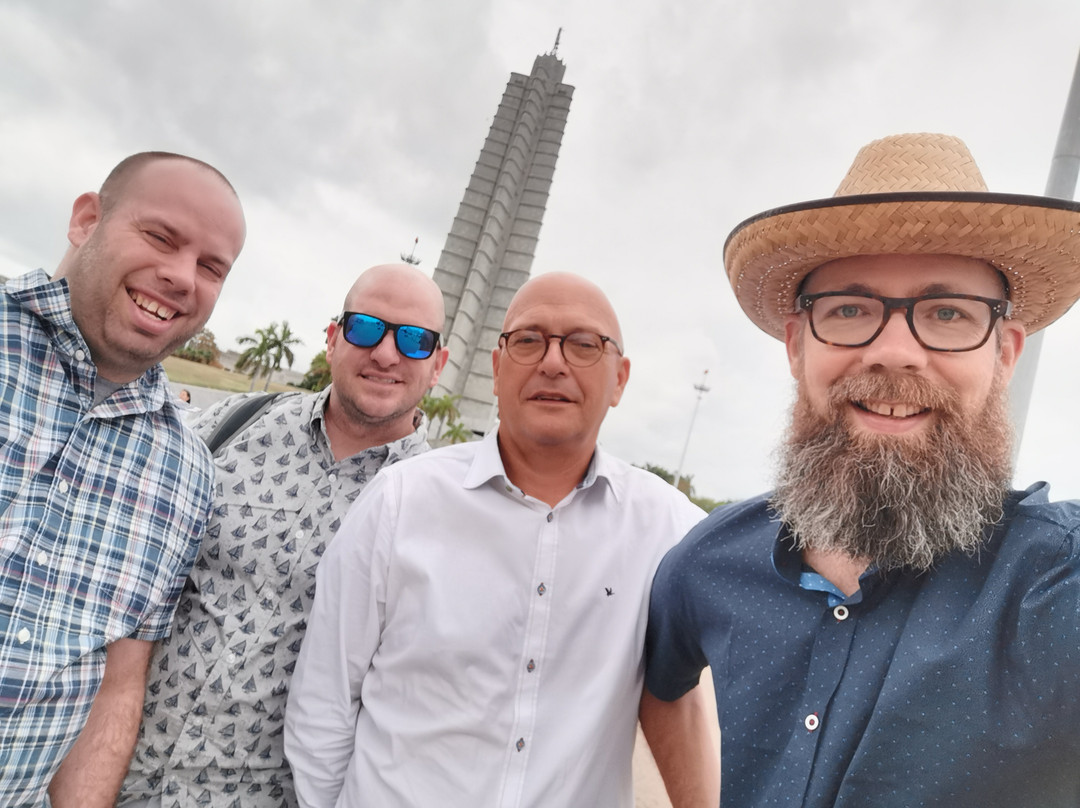 Taxis Clavijo-哈瓦那必去景点