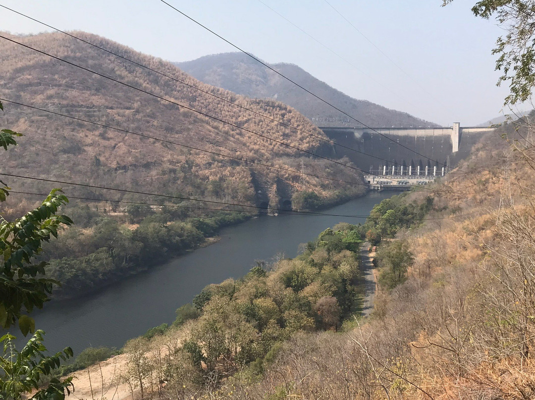 Bhumibol Dam景点图片