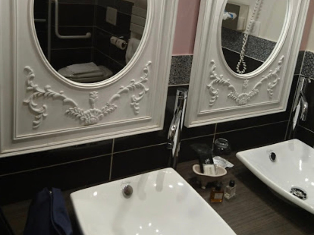 Frederic Carrion Hotel Spa Restaurant主图