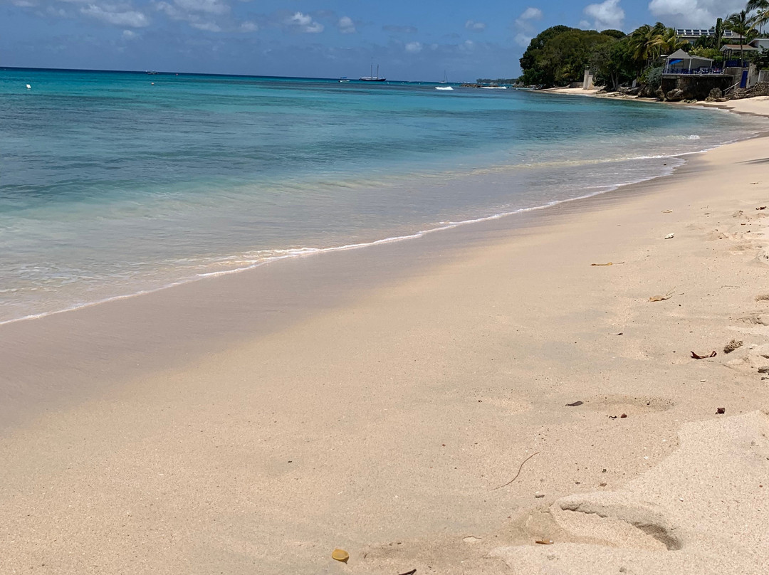 Fitts Village Beach-圣詹姆斯必去景点