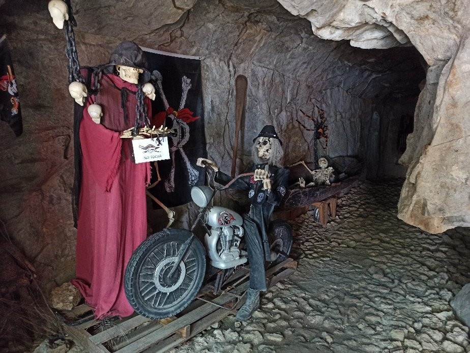 Morgan's Cave-圣安德烈斯必去景点