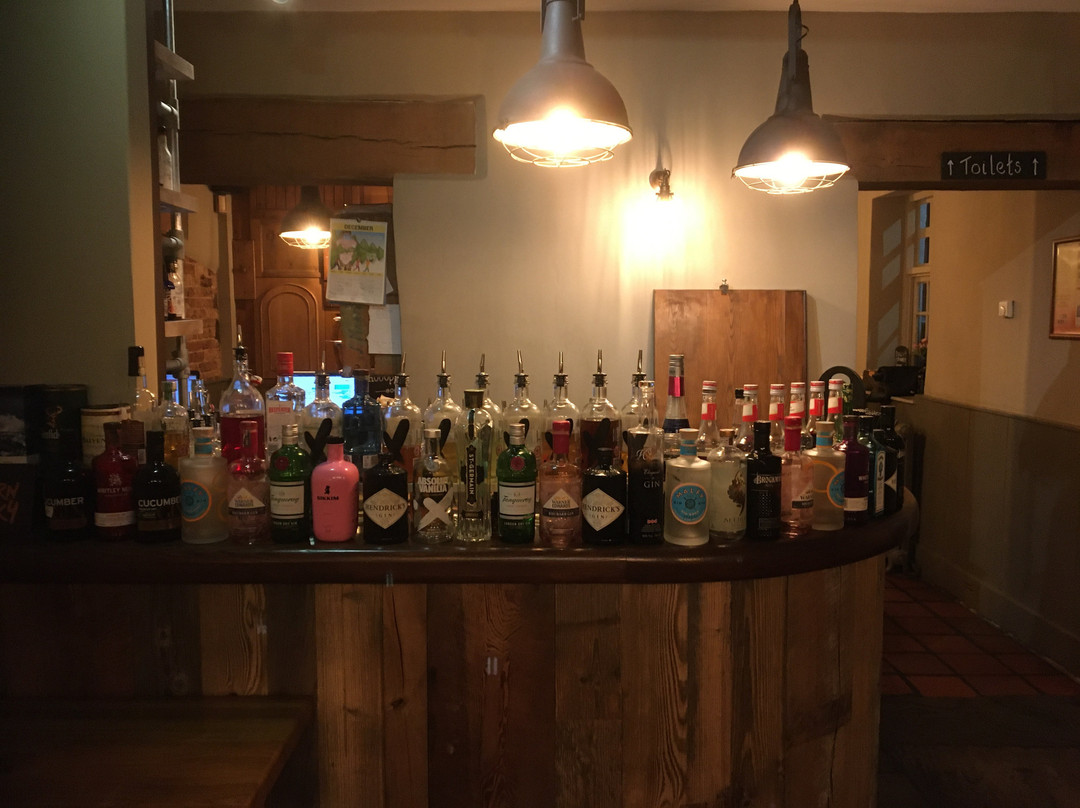 The Littleton Arms Hotel主图