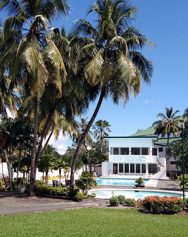 卢克广场酒店主图