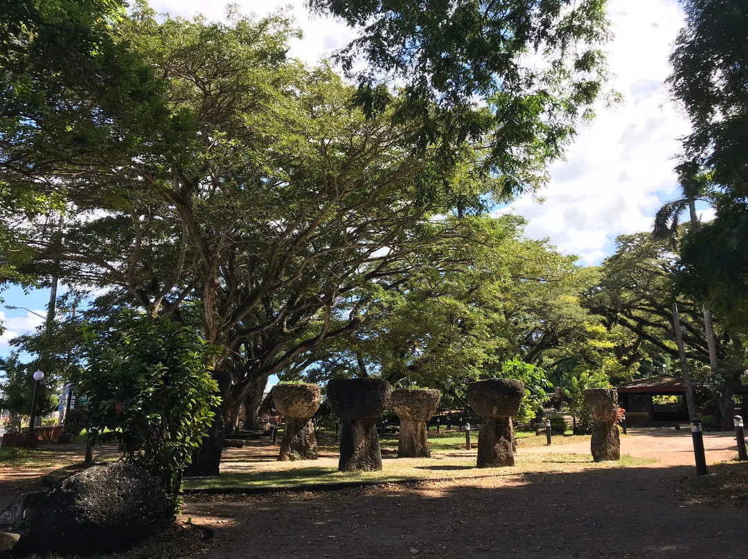 拉提石公园-阿加尼亚必去景点